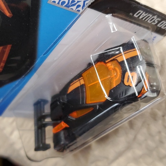 Hot‎ Wheels - Picture 4 of 10